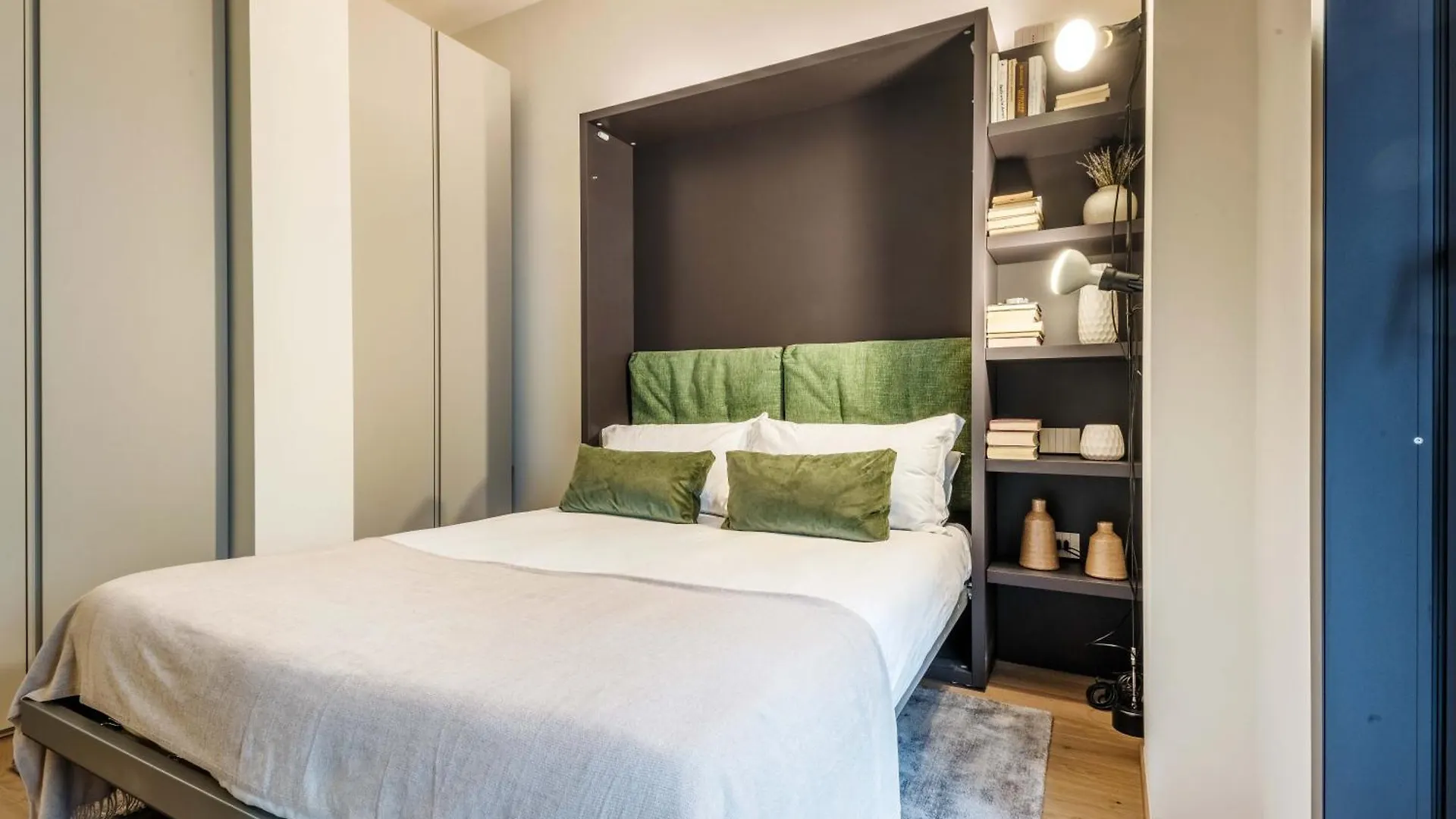 Apartment Dhome Milan
