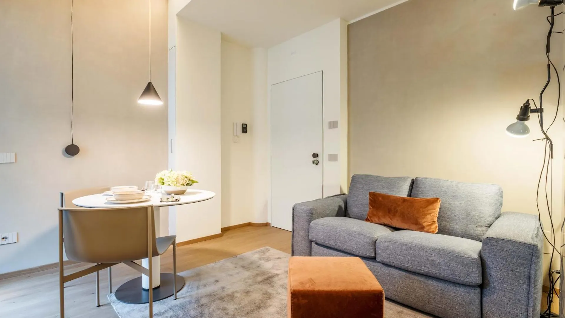 Apartment Dhome Milan