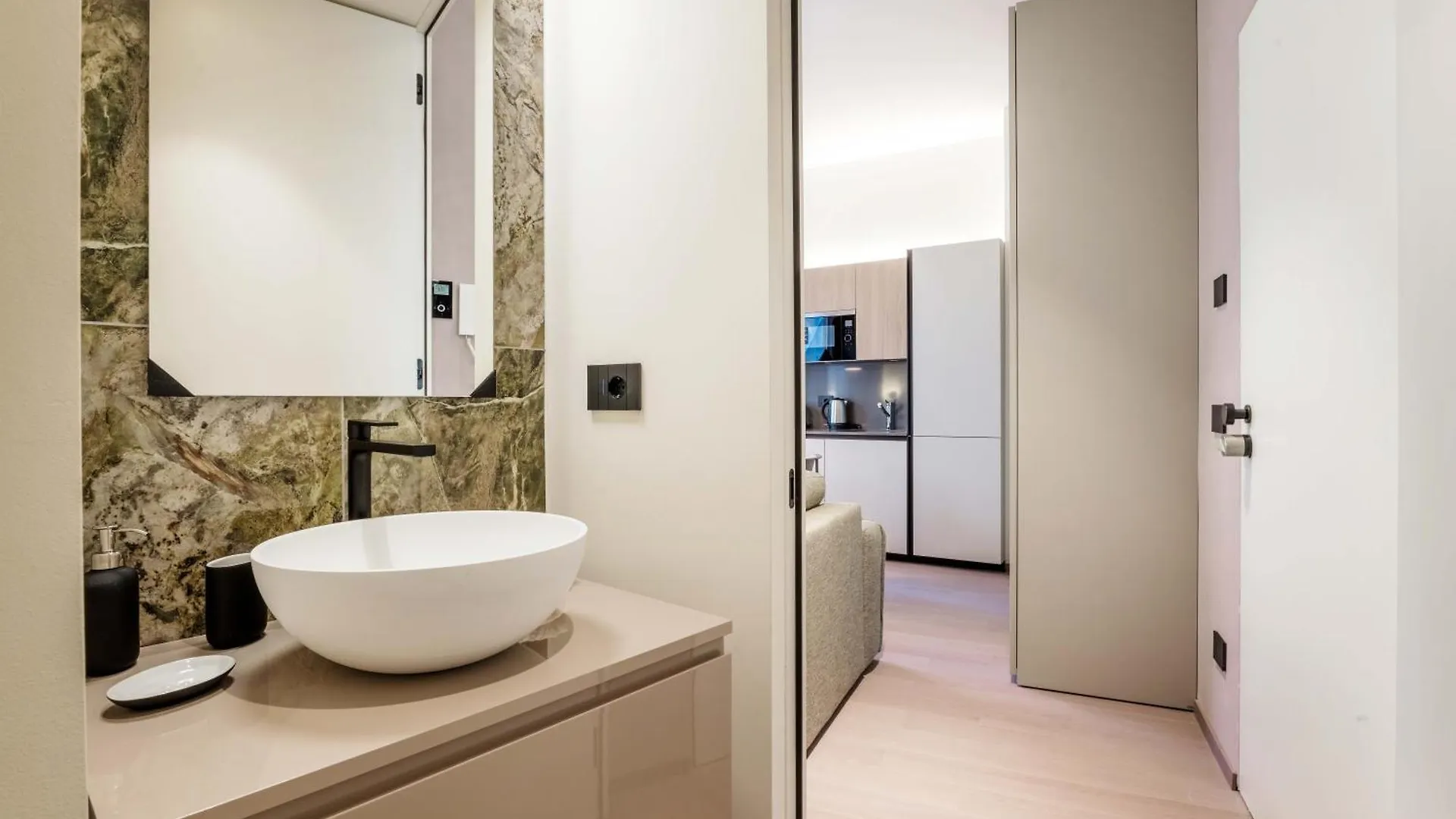 Apartment Dhome Milan