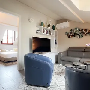  Apartment Comecasa 10 Minutes Walk From Duomo 2 Bedroom