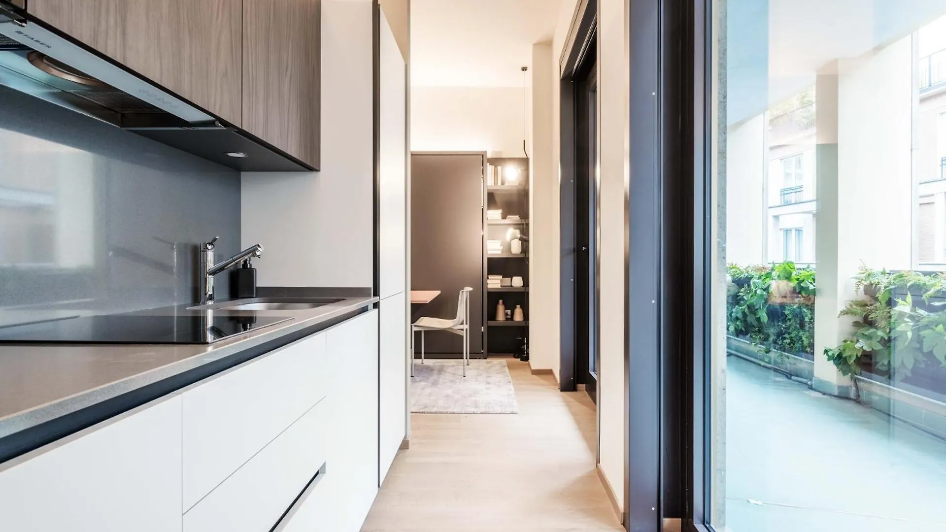 Dhome Milan Apartment